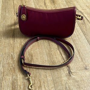 Coach Swinger 20 Wine color nylon bag